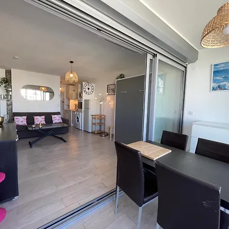 Apartmán 2-3 Pers Parking Clim Vue Port Et *