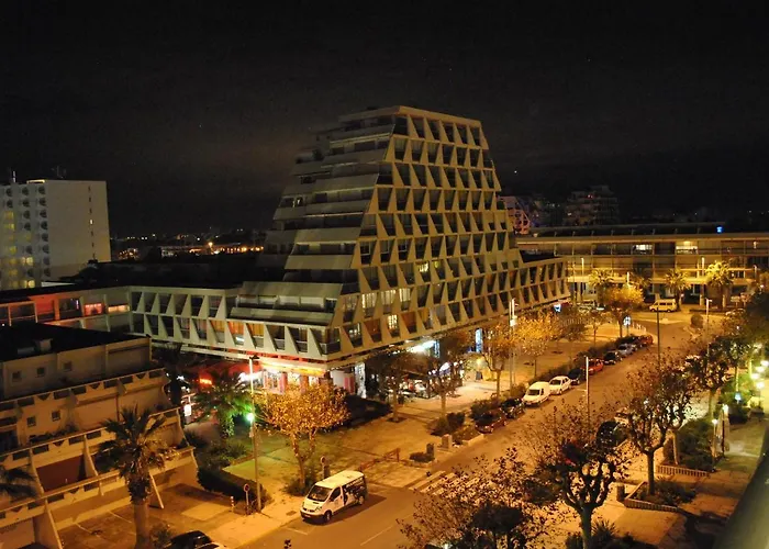 2-3 Pers Parking Clim Vue Port Et